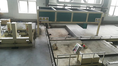 陶?；炷羶?nèi)墻生產(chǎn)設備-蒸壓陶粒內(nèi)墻板制造選用瑪納專業(yè)生產(chǎn)設備M07陶粒墻板生產(chǎn)線