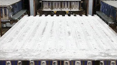 河南輕質(zhì)隔墻板生產(chǎn)設(shè)備-自動(dòng)化隔墻板機(jī)設(shè)備找對(duì)專業(yè)的才能事半功倍