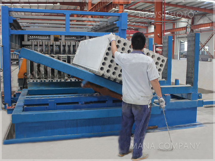 1607743418392069.jpg 03菱鎂客戶現(xiàn)場(chǎng)1.jpg