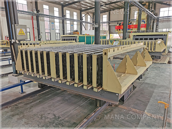 1702374012481698.jpg 生產現(xiàn)場04.jpg