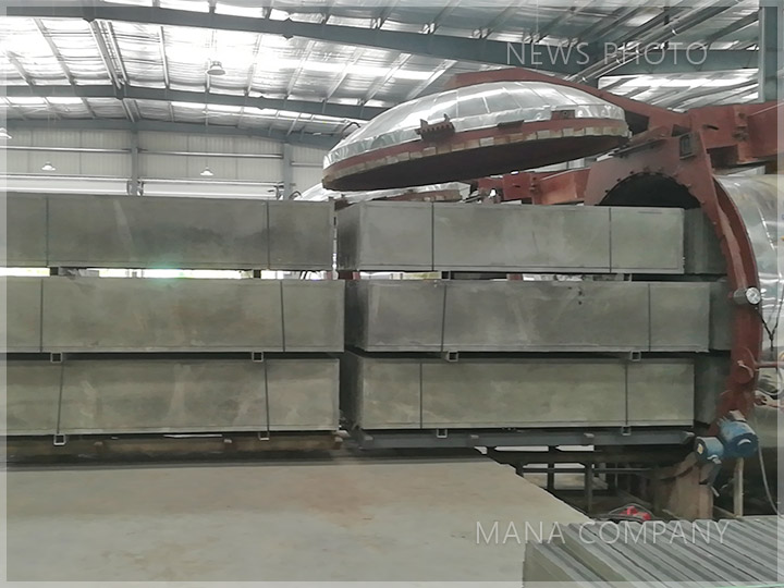 1744710597134262.jpg 發(fā)泡水泥板-集中養(yǎng)護.jpg